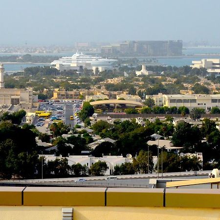 Home To Home Apartments Dubai Esterno foto
